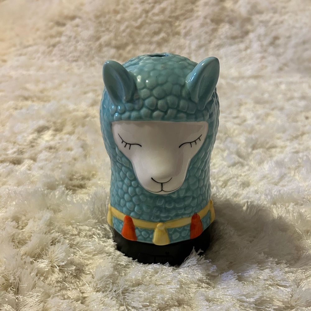 Airome Llama Medium Glass Essential Oil Diffuser